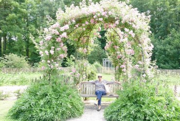 SORTIE AVEC LE FOYER DE L'AMITIÉ - LA FÊTE DE LA ROSE DE CHAALIS